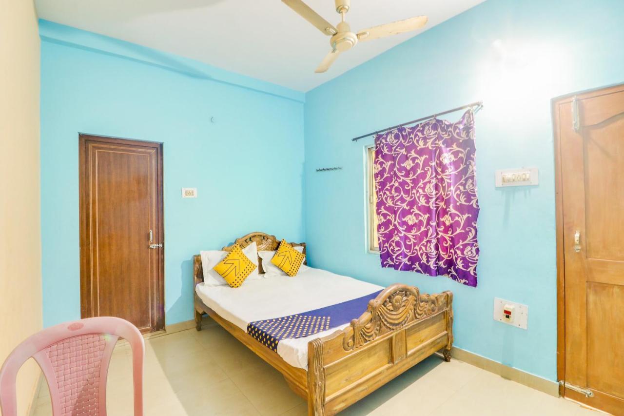Spot On 68703 Delight Inn Puri Bagian luar foto