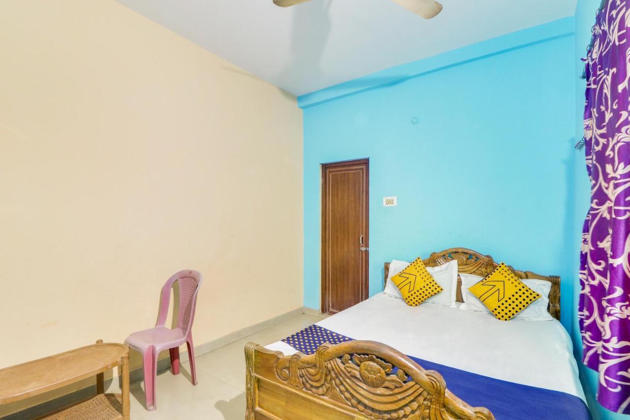 Spot On 68703 Delight Inn Puri Bagian luar foto