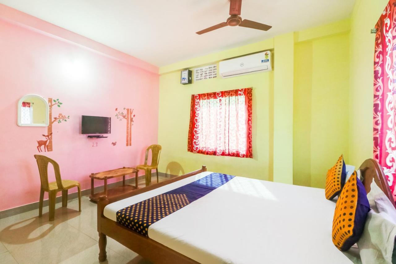 Spot On 68703 Delight Inn Puri Bagian luar foto